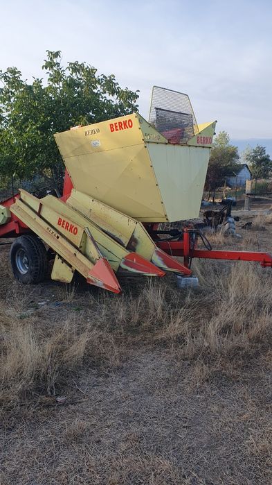 Vand utilaje agricole
