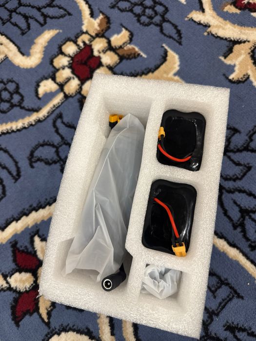 Продам кормовочный кораблик