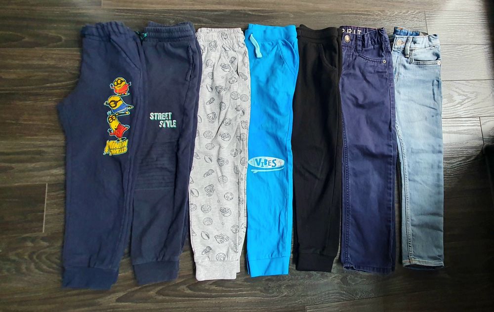 Детски долнища и дънки за момче