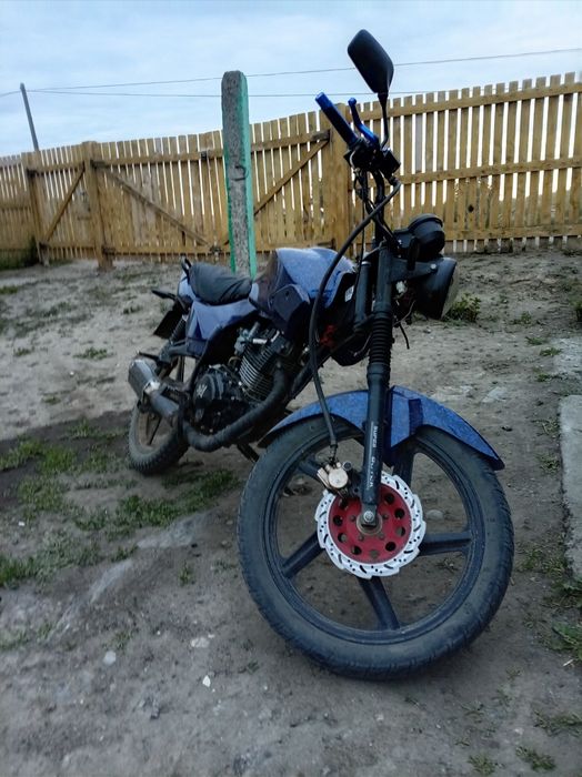 Продам мотоцикл ЗИД 150куб