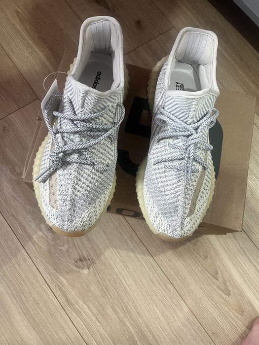 Yeezy Boost 350 V2