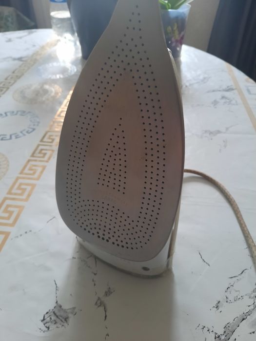 Продам утюг б/ у