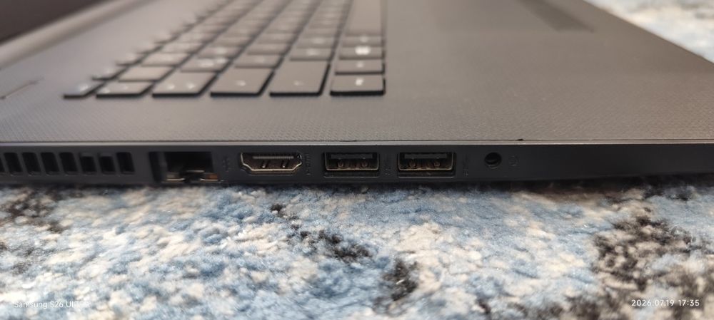 Лаптоп HP 255 G7