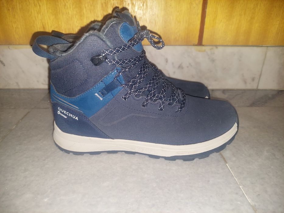 Детски боти Quechua