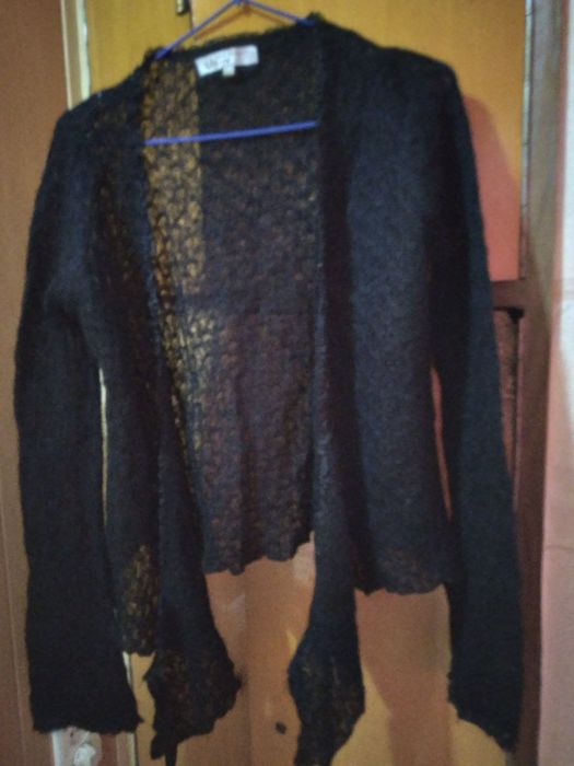 Продаются платья вечерние.