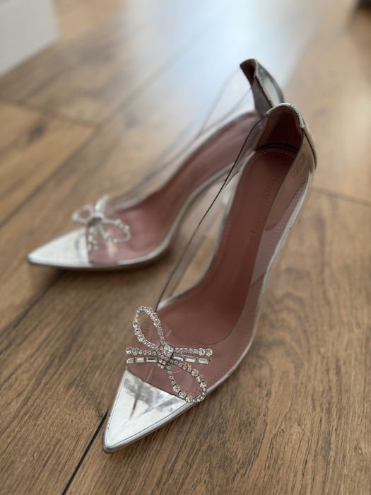 Продам женские туфли