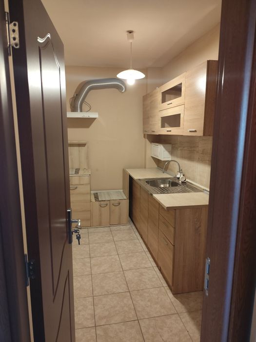 Дава се под наем Двустаен апартамент в Русе, Център - 55 кв.м за 298.86 € - Снимка #13