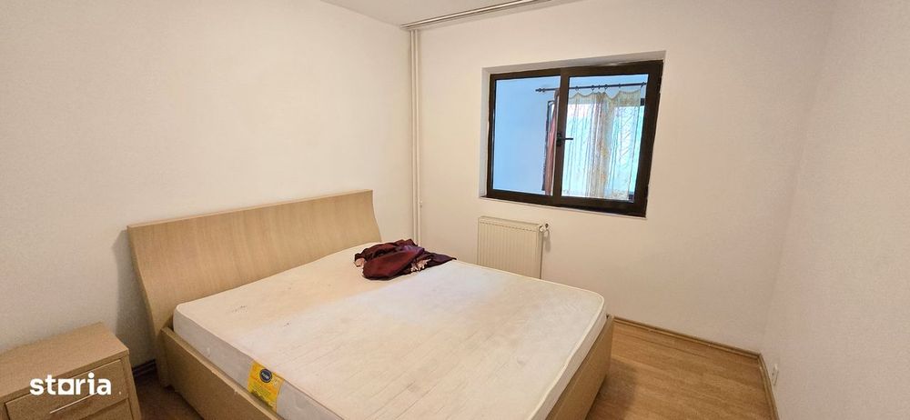 Apartament 3 camere decomandat, CT, tamplarie PVC, balcon, Galata