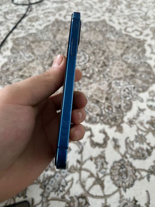 Продам айфон 12 на 128GB