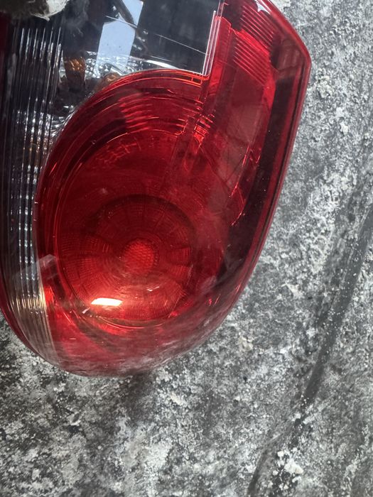 Задний фонарь мазда 6