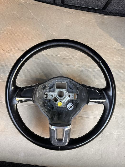 Волан Vw Golf 6 Без airbag