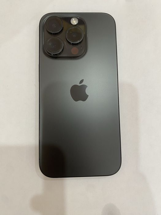 IPhone 15 pro 256 gb