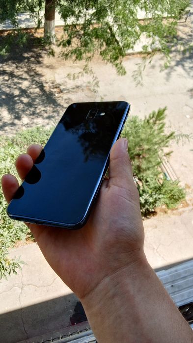 Samsung Galax J 6