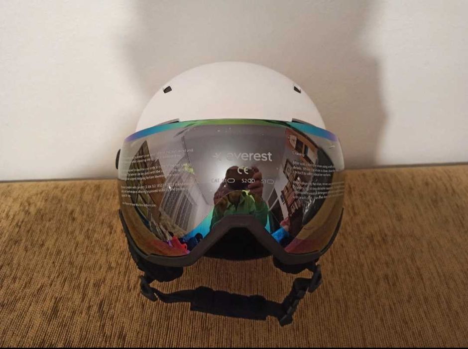 Casca schi ski Everest Visor Mips.