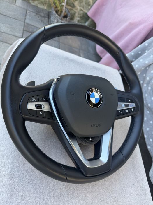 Volan Bmw X3 cu incalzire impecabil(ca nou)