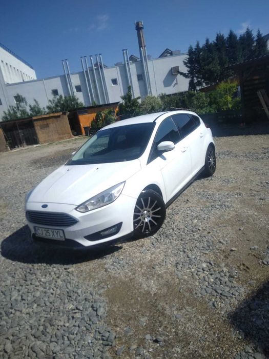 Vand Ford Focus 2015ânzare automobile