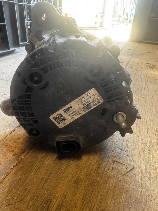 динамо за AUDI A4 2018г.