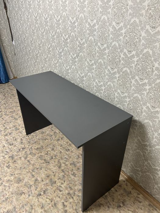 Продаётся рабочий стол!