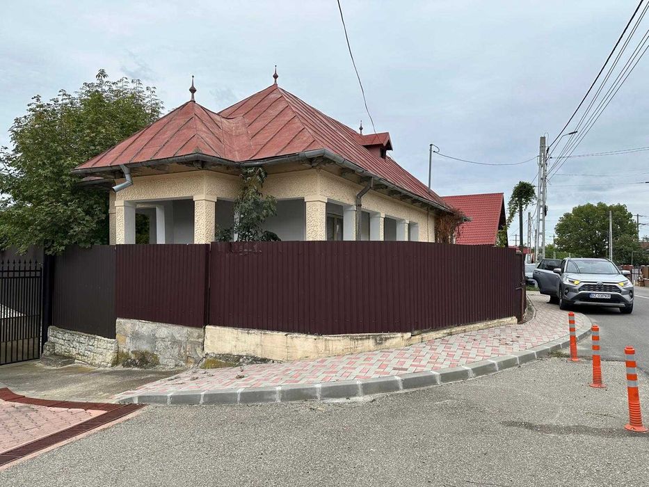 Casa si teren de vanzare Targu  Ocna