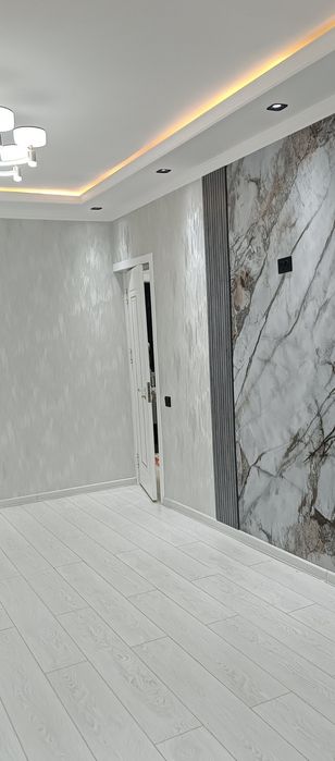 СРОЧНО ПРОДАЁТСЯ СВОЯ 2-комнатная квартира Чиланзар 20
1 этаж,