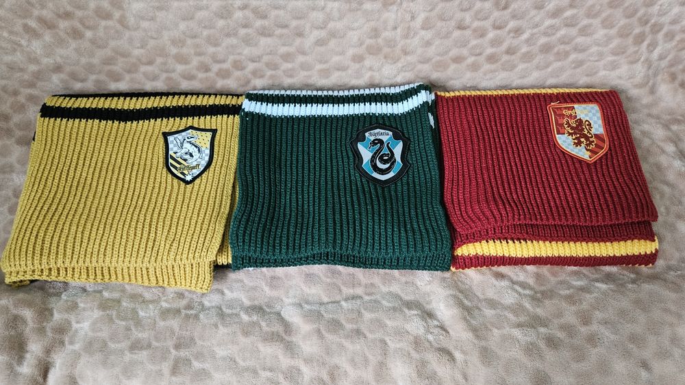Чорапи и шалове на домовете Хари Потър
