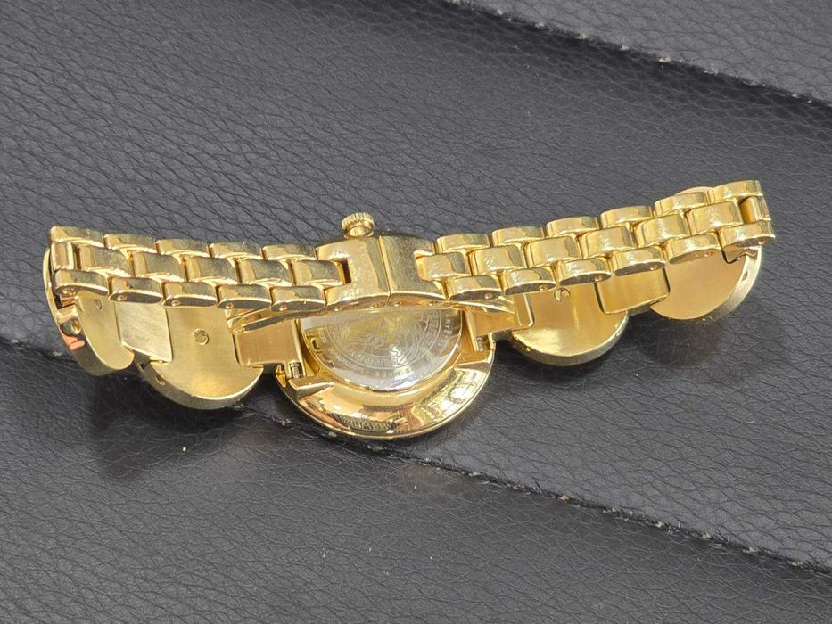 Дамски Часовник Versace Medusa Stud Icon VERF006 18