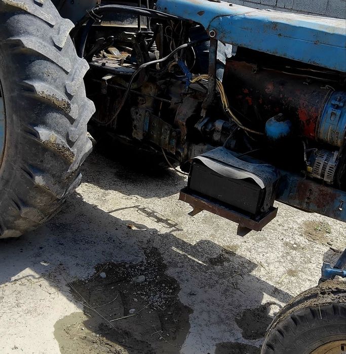 T28 traktor zor xolatda