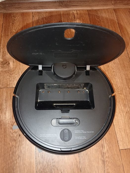 На запчасти Mi Robot Vacuum-Mop P