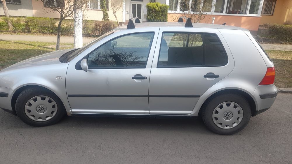 Vand Volkswagen Golf 4