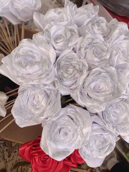 Цветы, букеты, корзинки