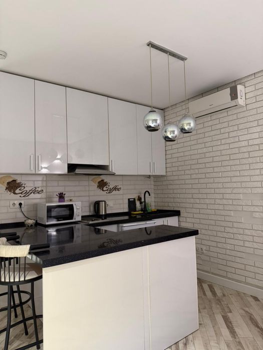 Сдаётся 1-комнатная квартира посуточно