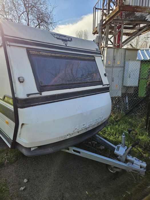 Каравана Hobby къмпинг Смокиня