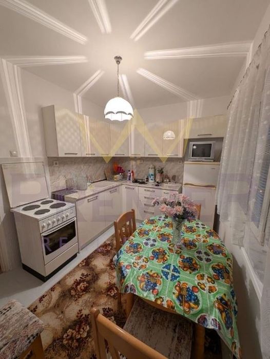 Дава се под наем Тристаен апартамент в Варна, Чайка - 85 кв.м за 500 € - Снимка #1