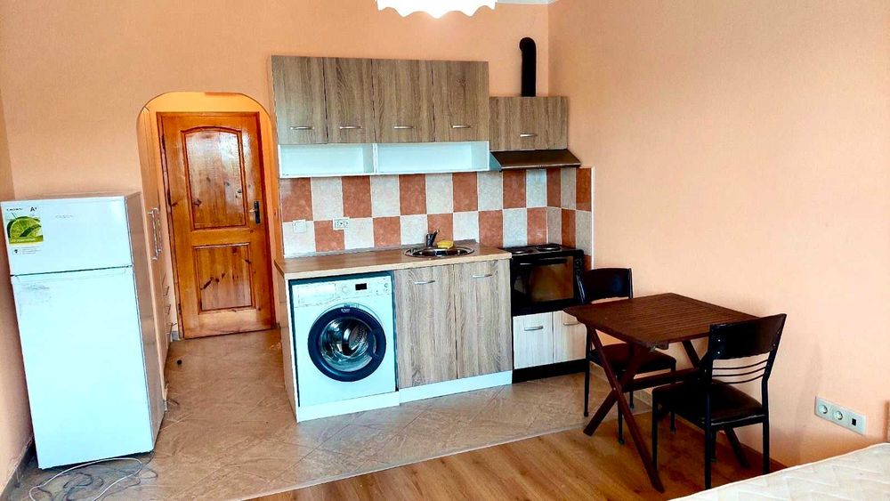 Продава се Едностаен апартамент в София, Сухата река - 35 кв.м за 1943 €/кв.м - Снимка #1
