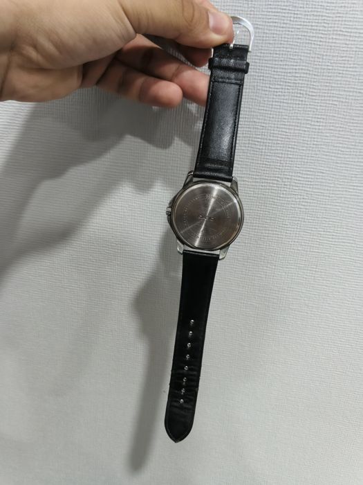 Продам часы Касио оригинальные
