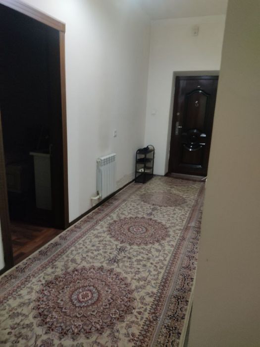 Yakkasaroy tumani Milliy Universitetga yaqin arenda kv