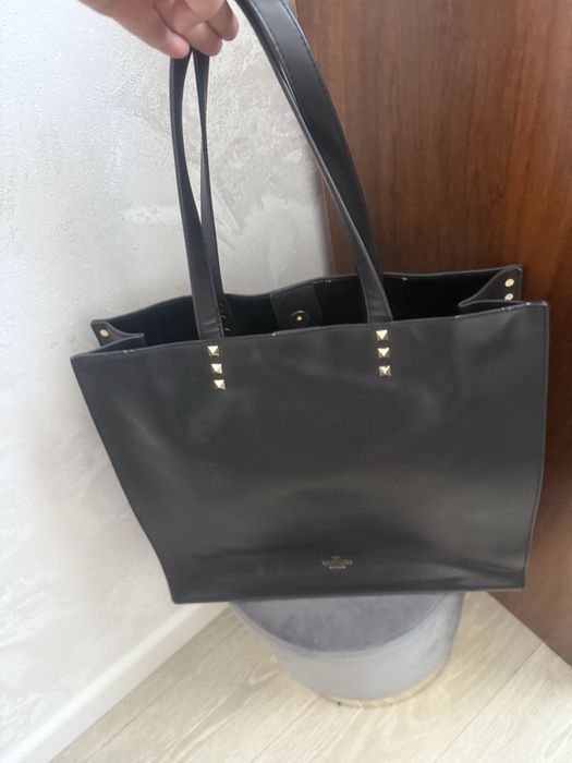 Сумка женская продаетсч