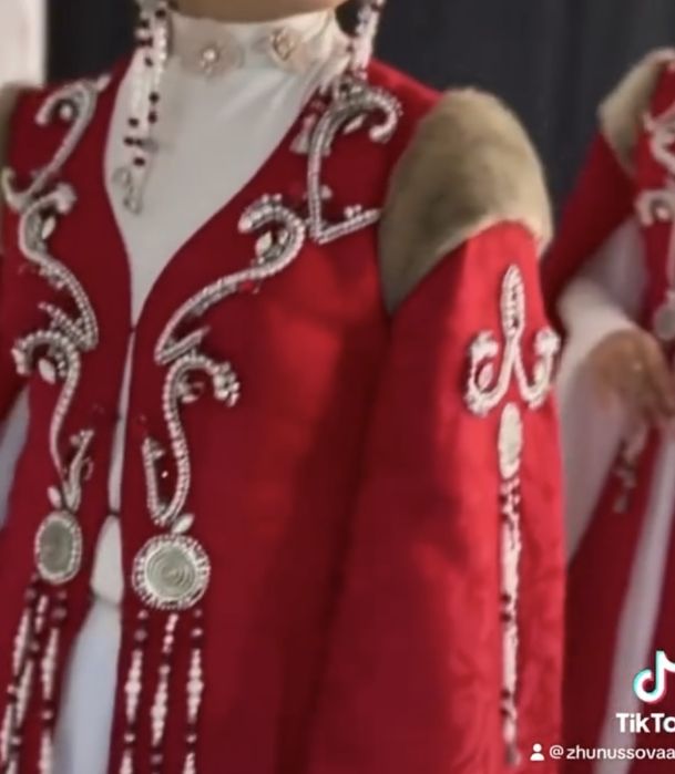 Костюм сатылады ,сапасы жақсы