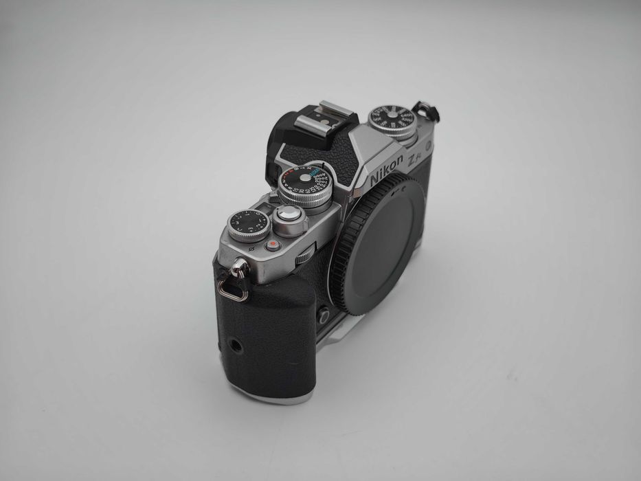 Nikon Zfc body 9k cadre