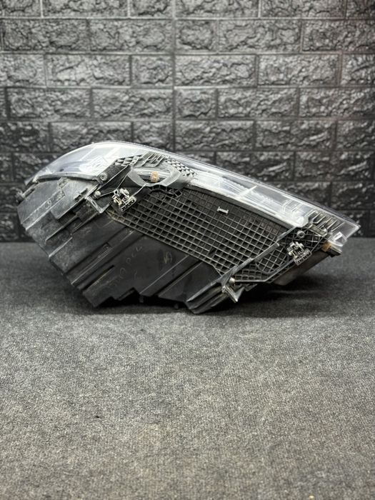Far dreapta bmw X5 F15 X6 F16 Full led adaptive 3 calculatoare