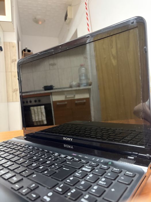 Laptop Sony SVE151E11M