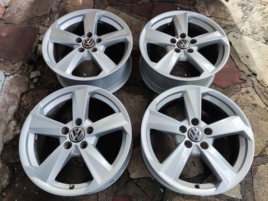 Фолксваген 5x112 - 17 цола оригинални лети джанти VW 5х112 .