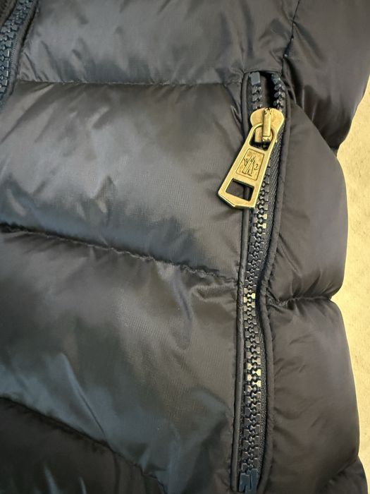 Дамски елек М размер