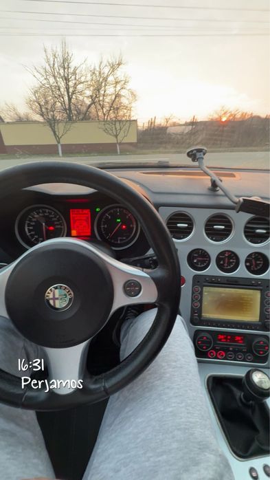 Alfa Romeo 159,1.9 jtdm,16V.150cp+una de piese exact la fel