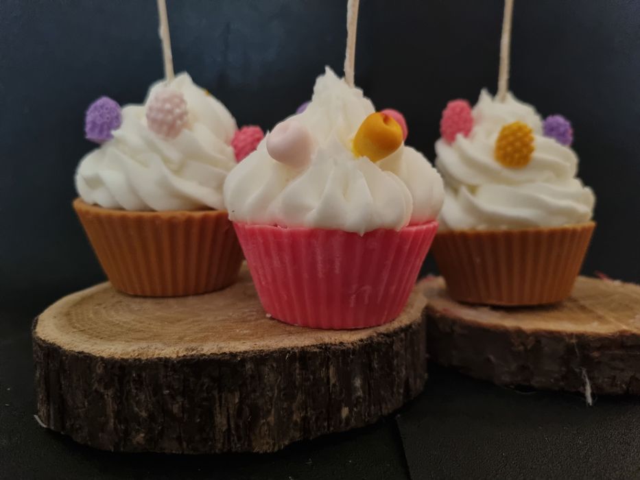 Mărturii, lumânări parfumate, cadouri, odorizant șifonier/dulap/sertar