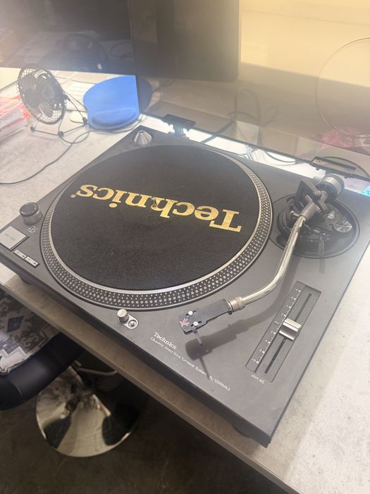 Проигрыватель Technics SL-1200MK3