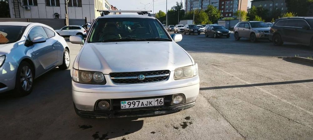 Продам Nissan R'nessa