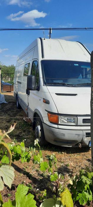 Товарен бус Iveco Daily