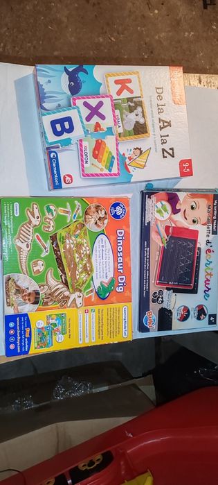 Jucarii interactive lego fete baieti