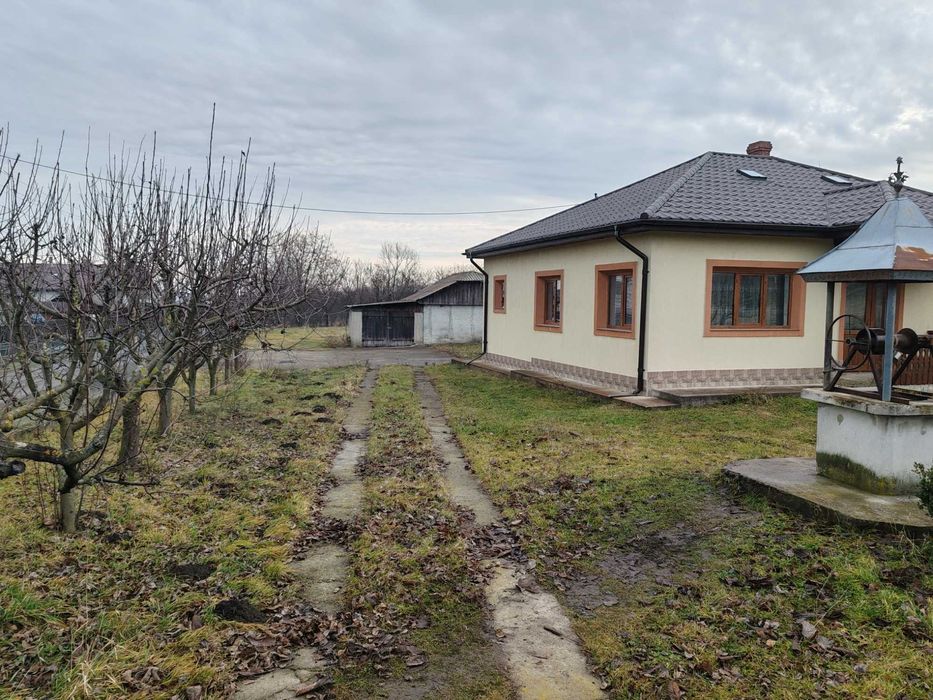 Casă în sat Lișna,comuna Suharău